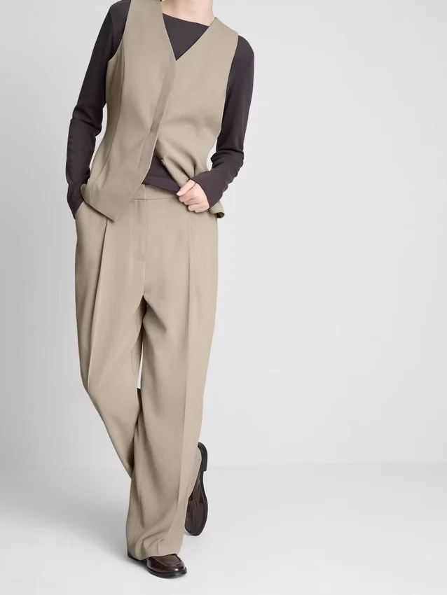 Lila straight leg pants