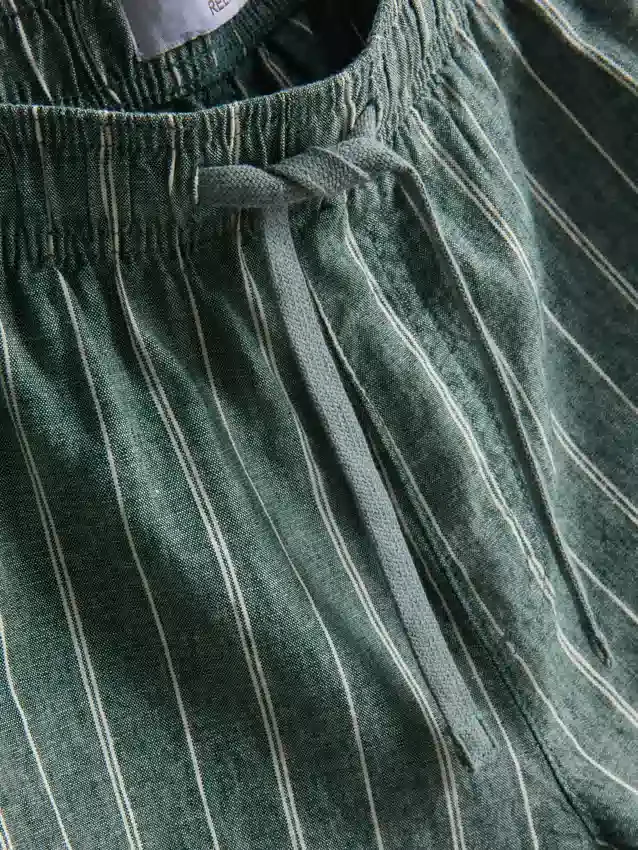 Linen blend striped shorts
