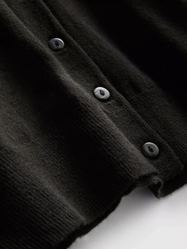 Long sleeve crew neck cardigan