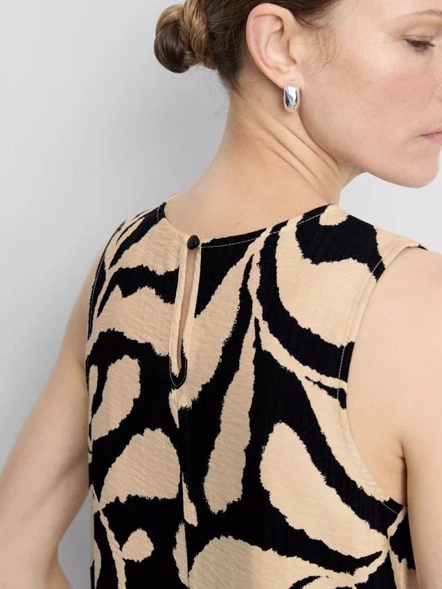 Longline printed tank
