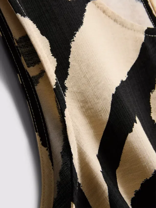 Longline printed tank