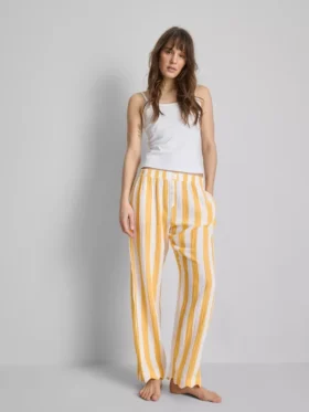Love to lounge ruffle straight-leg pajama bottoms