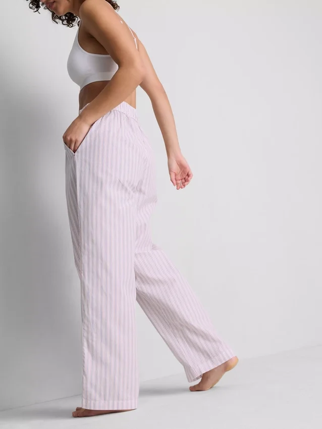 Love to lounge striped straight leg pajama bottoms