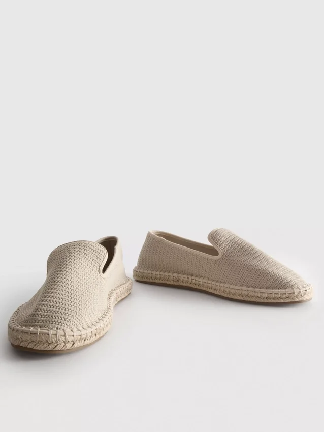 Low top knitted espadrille