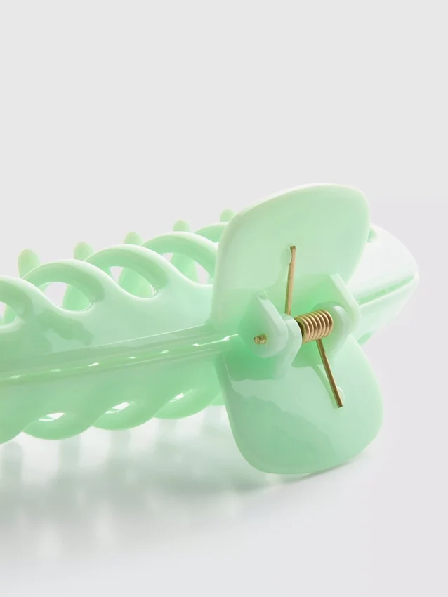 Medium claw clip