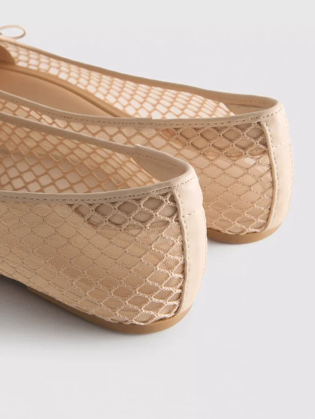 Mesh square ballet pumps