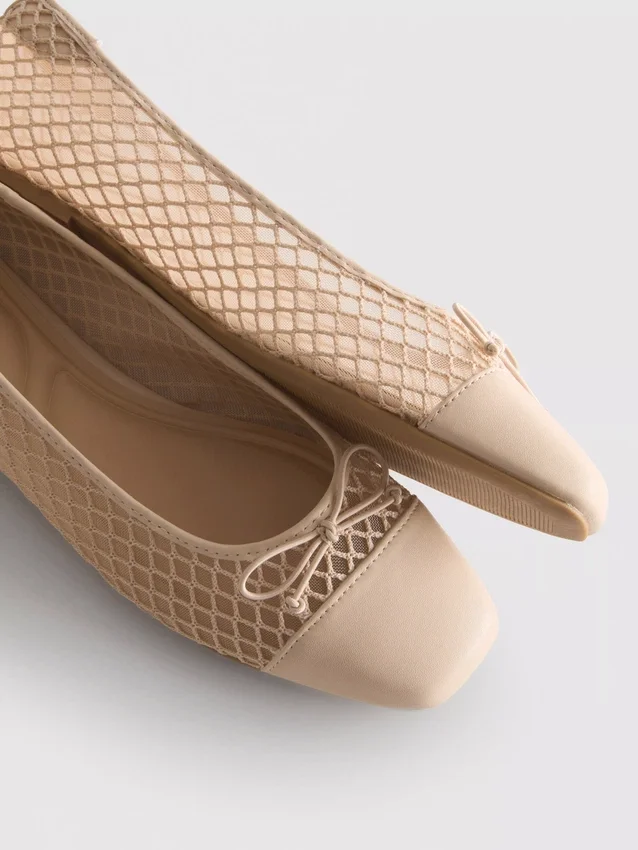 Mesh square ballet pumps