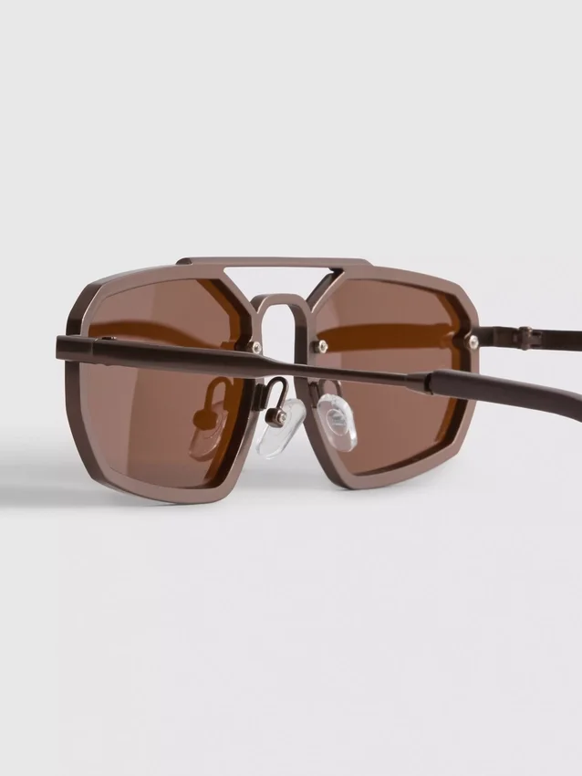 Metal geometric sunglasses