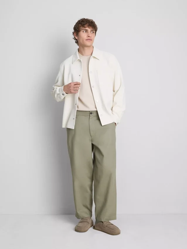 Mid-rise baggy chinos