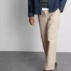 Mid-rise baggy chinos