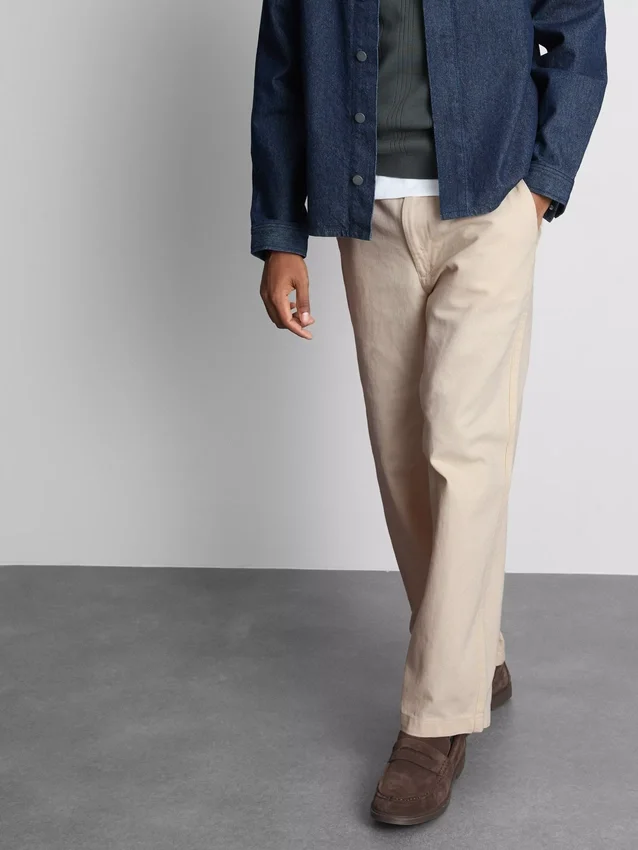 Mid-rise baggy chinos