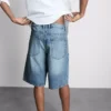Mid-rise baggy denim shorts