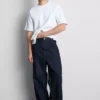 Mid-rise baggy jeans
