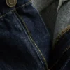 Mid-rise baggy jeans