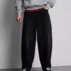 Mid-rise barrel jeans