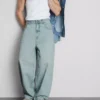 Mid-rise barrel jeans