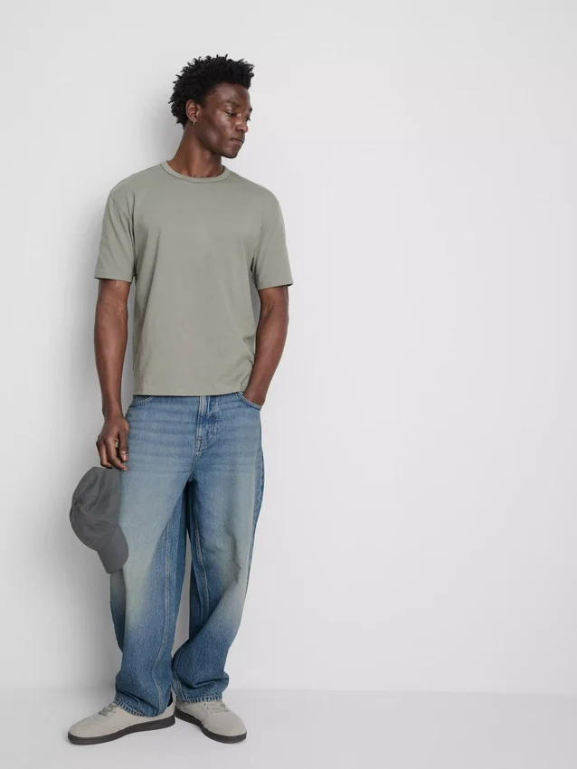 Mid-rise barrel jeans