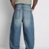Mid-rise barrel jeans