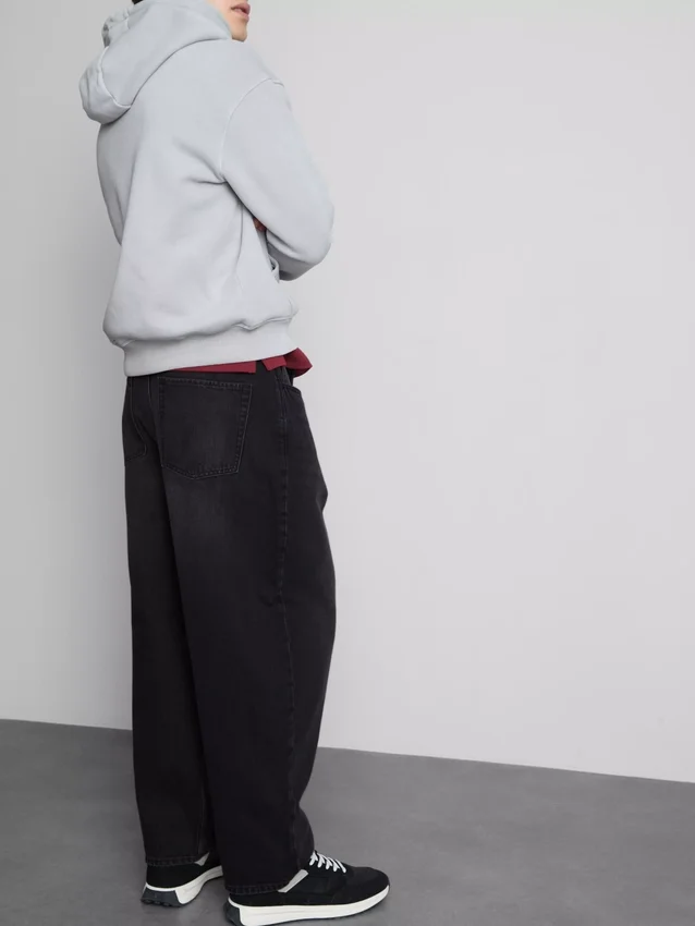 Mid-rise barrel jeans