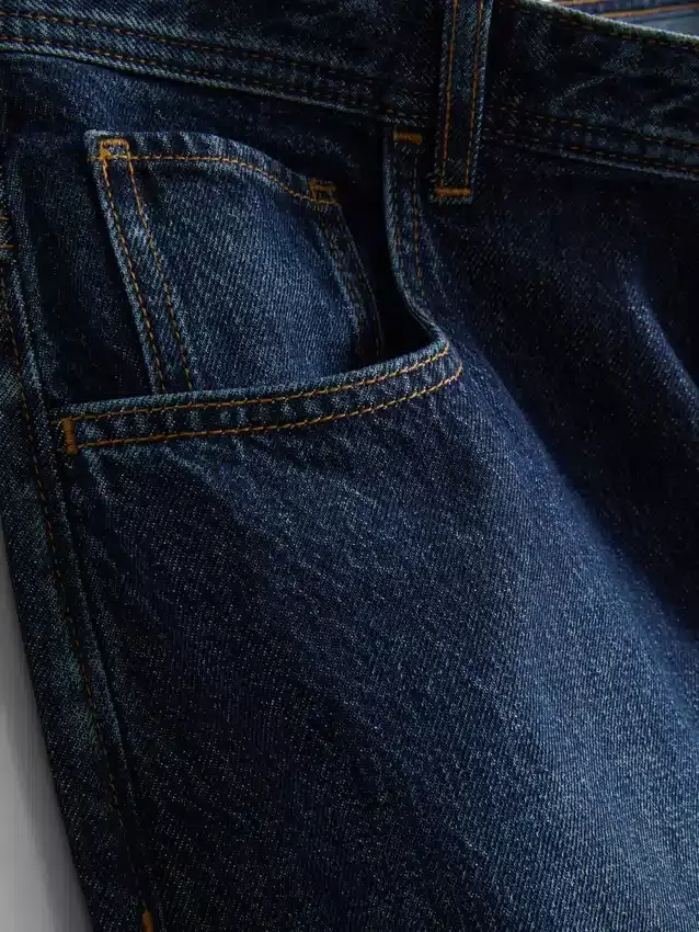 Mid-rise barrel jeans