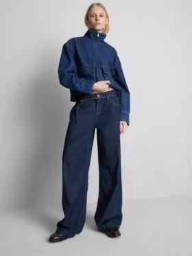 Mid-rise belted wide-leg jeans