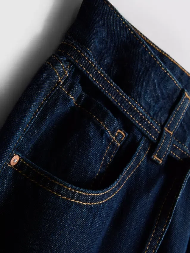 Mid-rise belted wide-leg jeans