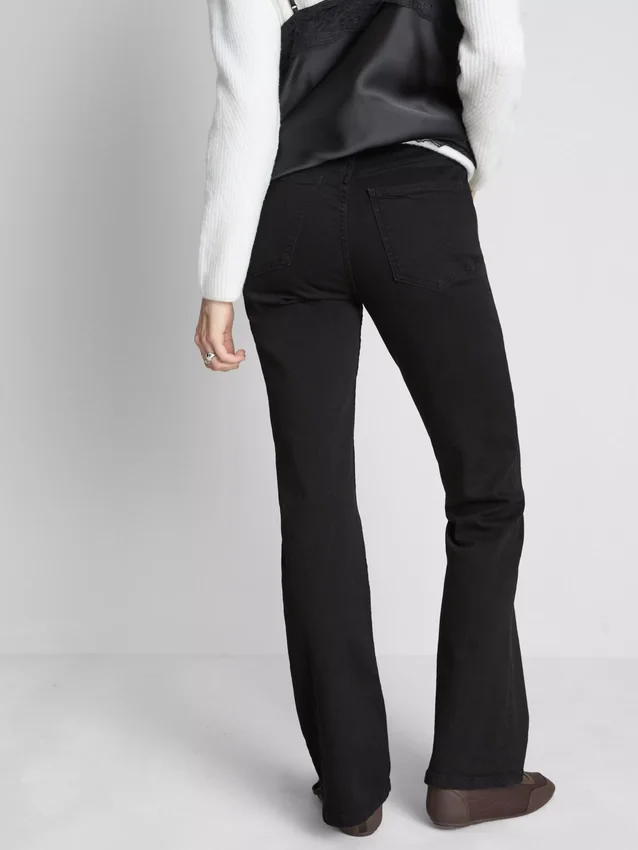 Mid rise cotton bootcut jeans