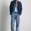 Mid-rise loose cargo jeans