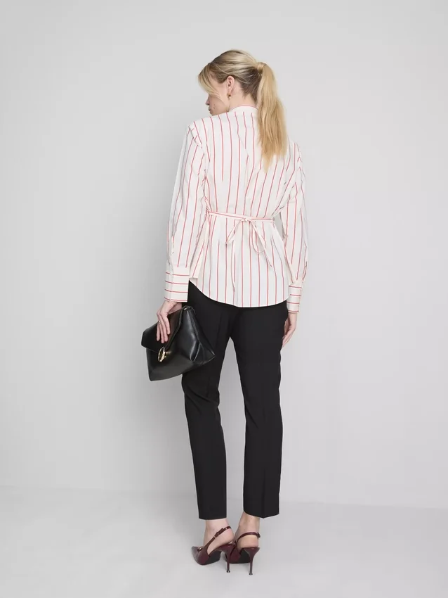 Mid rise pleated stretch pants