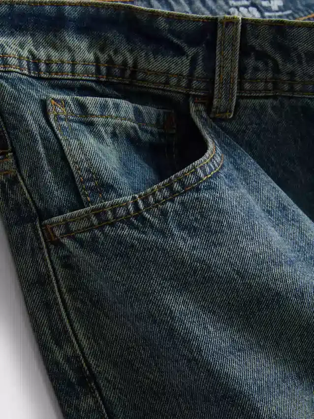 Mid-rise relaxed straight leg jeans