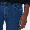 Mid-rise skinny jeans