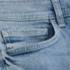 Mid-rise skinny jeans