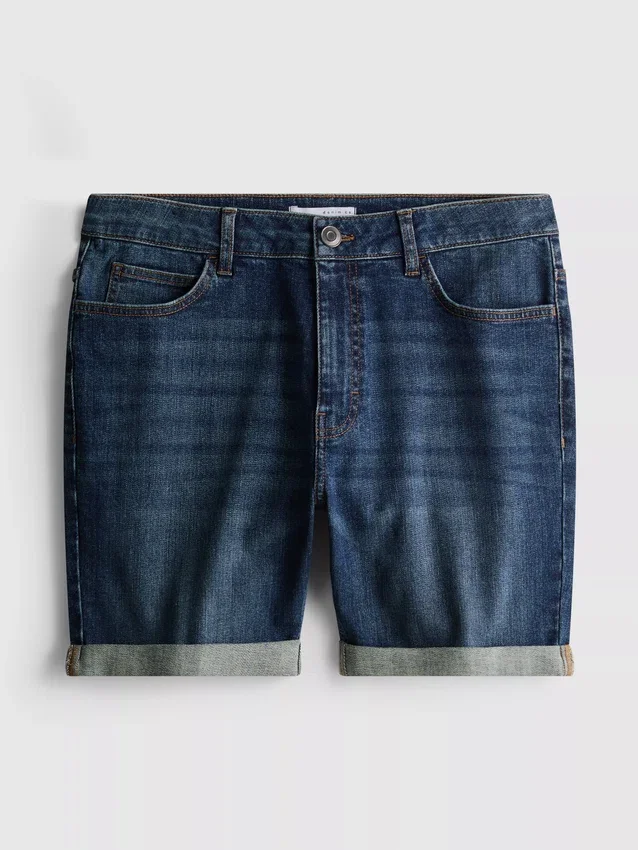 Mid-rise slim denim shorts