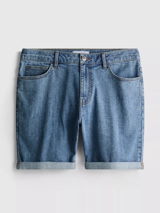 Mid-rise slim denim shorts