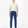 Mid-rise slim fit jeans
