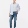 Mid-rise slim fit jeans