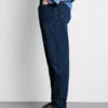 Mid-rise slim fit jeans
