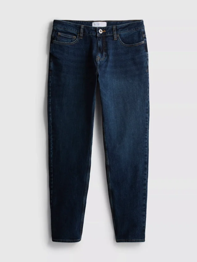 Mid-rise slim fit jeans