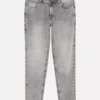 Mid-rise slim fit jeans
