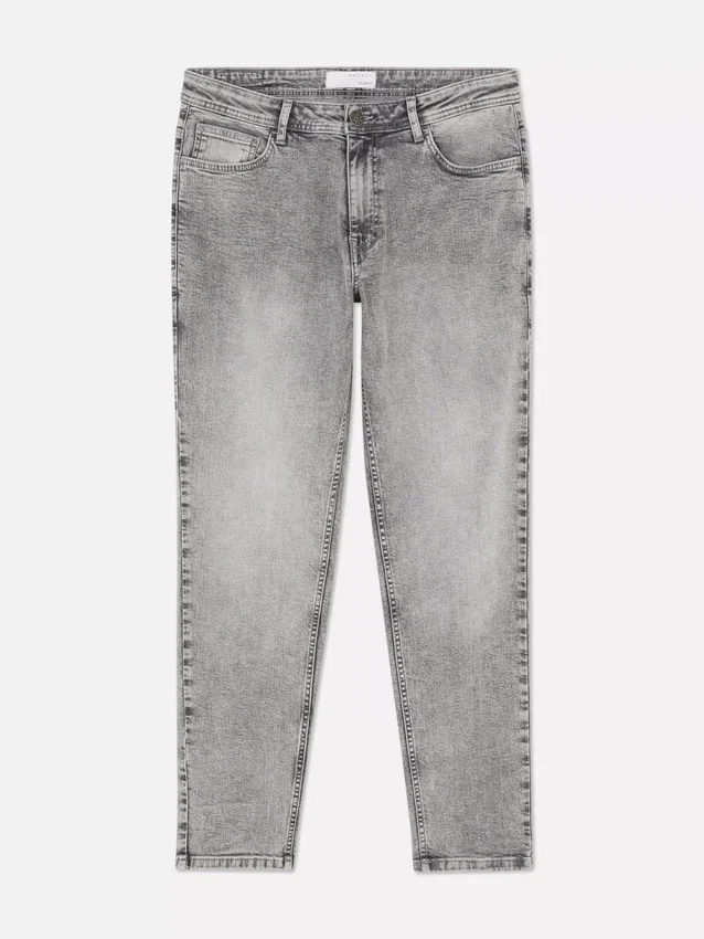 Mid-rise slim fit jeans