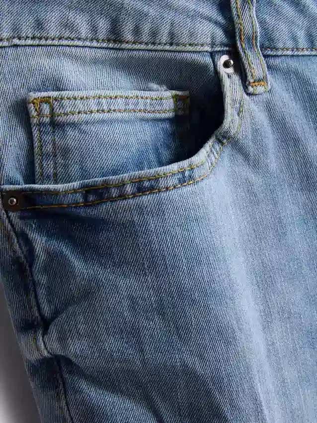 Mid-rise slim fit jeans