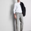 Mid-rise straight-leg jeans