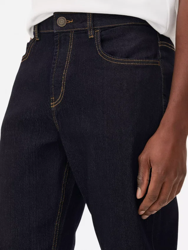 Mid-rise straight leg jeans