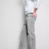 Mid-rise straight-leg jeans