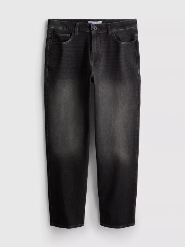 Mid-rise straight-leg jeans