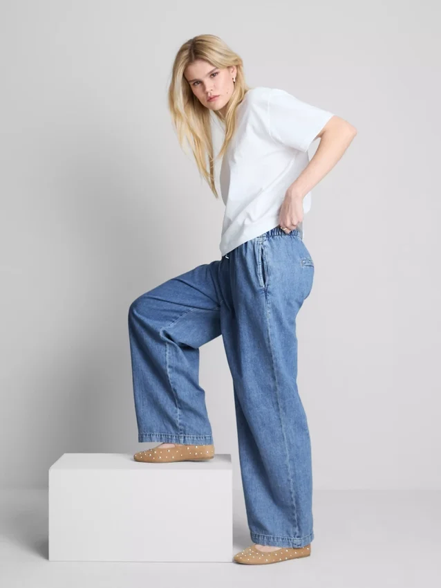 Mid-rise sweatpant jeans