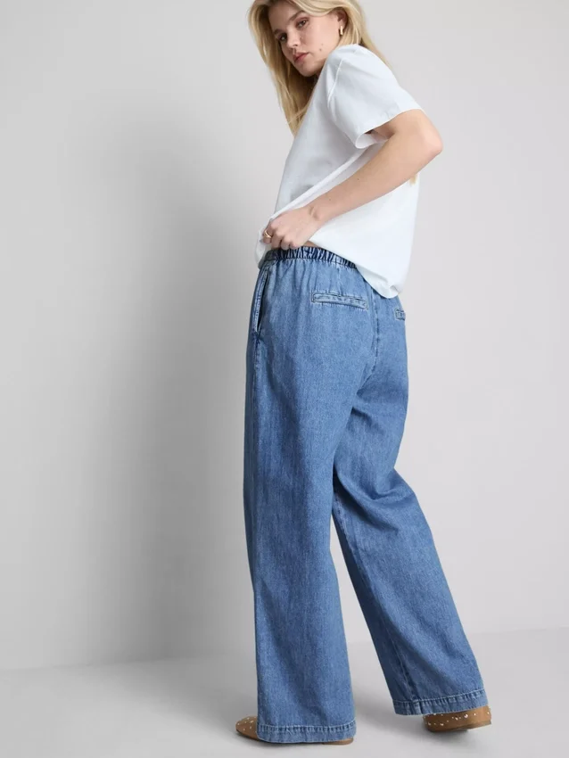 Mid-rise sweatpant jeans