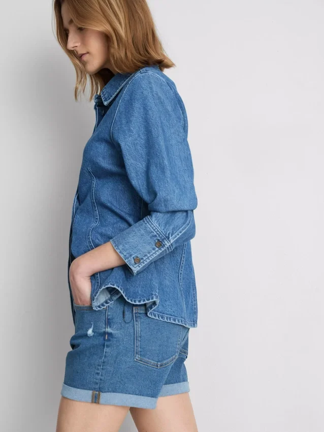 Mid-rise turn-up denim shorts