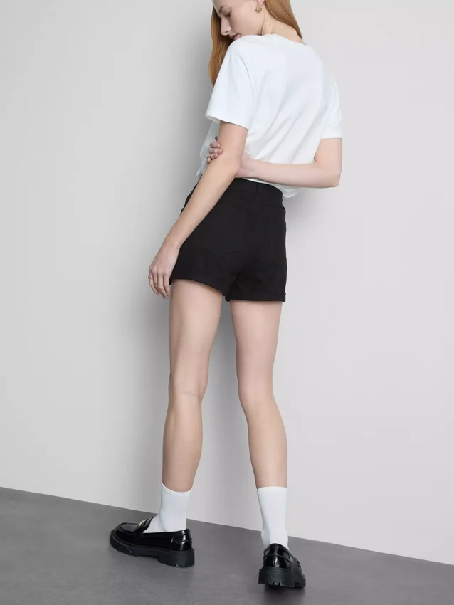 Mid-rise turn-up denim shorts