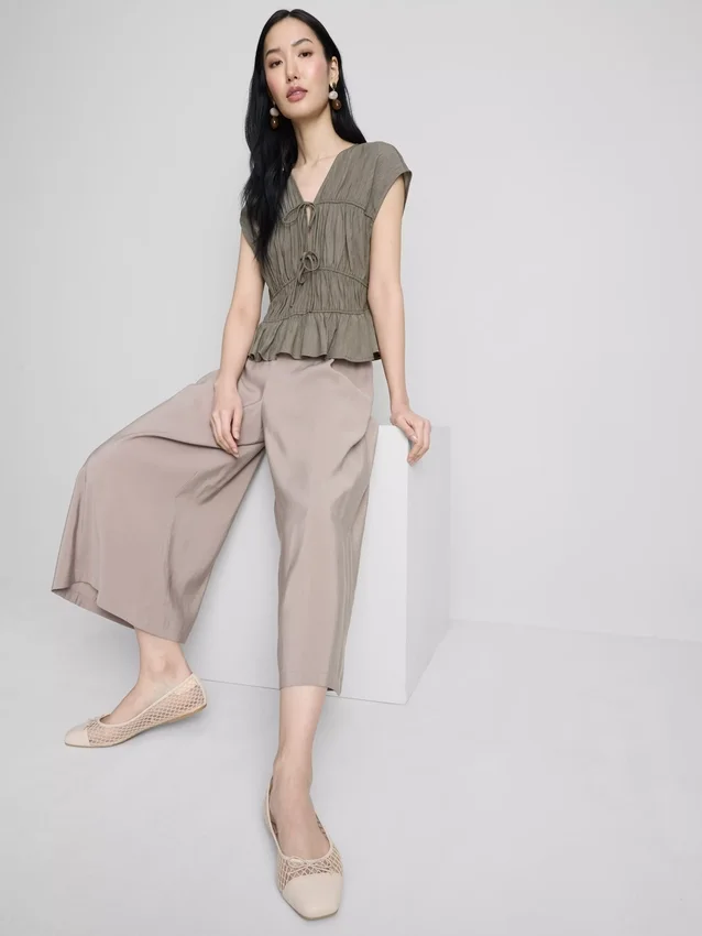 Mid-rise wide leg culotte pants